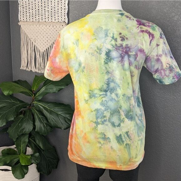 Posh Babe Quartz Rainbow Tie Dye Tee T-shirt - Picture 10 of 11